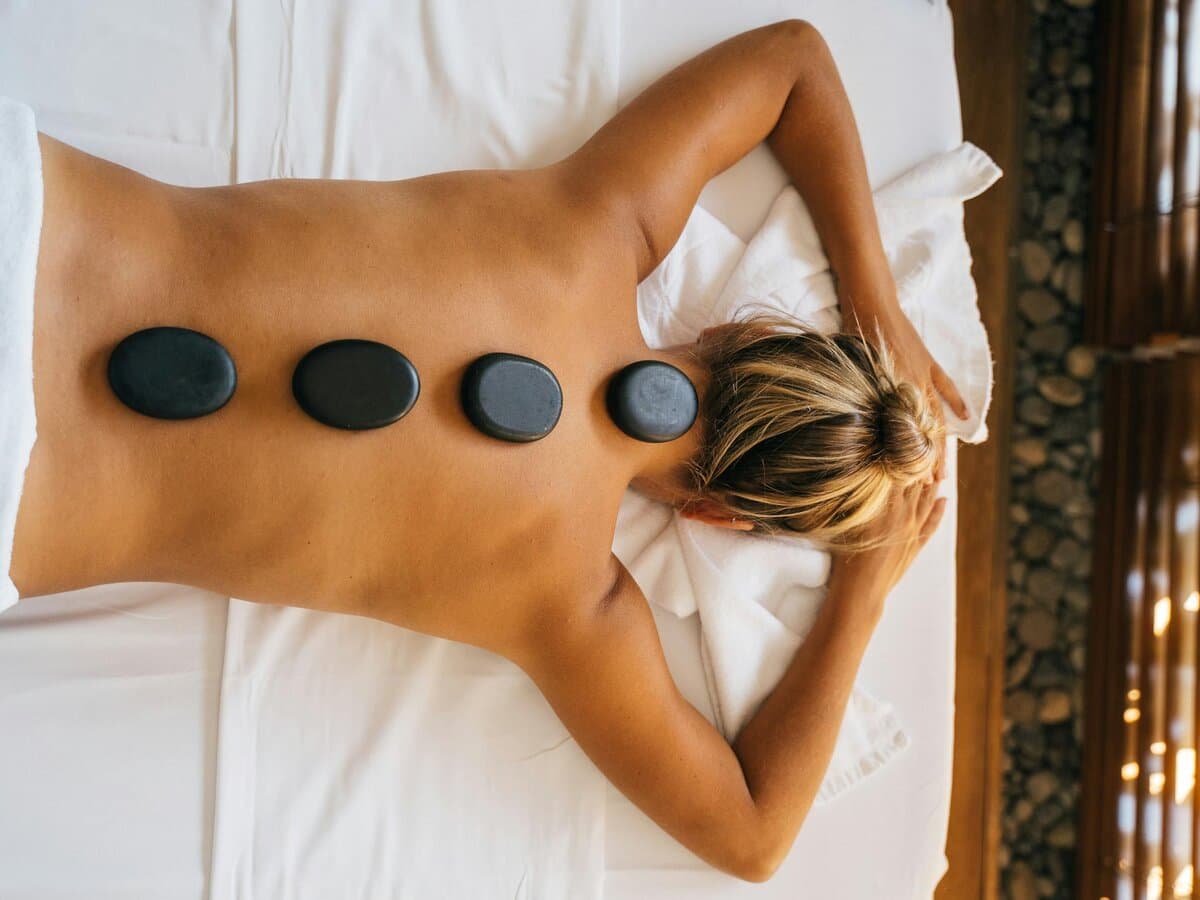 Masaj - programări online pe Glamingo